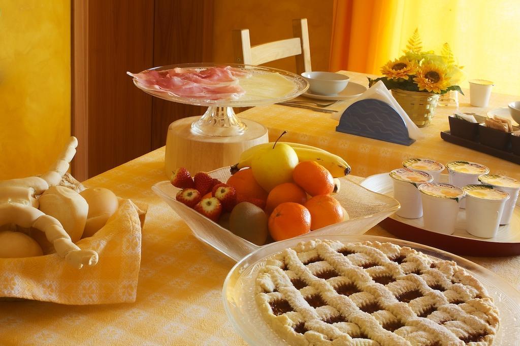 La Via Del Volano Hotel Codigoro Ngoại thất bức ảnh
